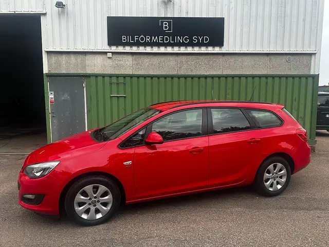 Opel Astra Sports Tourer 1.6 Active