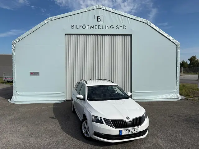 Skoda Octavia Kombi 1.6 Ambition / 12 MÅNADERS GARANTI