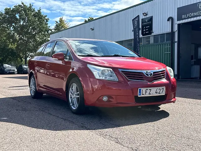 Toyota Avensis Kombi 1.8 Valvematic Business