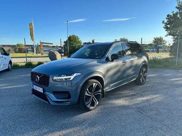 Volvo XC90 B5 AWD R-Design Pro Edition / 7sits