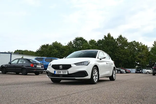 Seat Leon 1.0 TSI Style Pluspaket / 12 MÅNADERS GARANTI