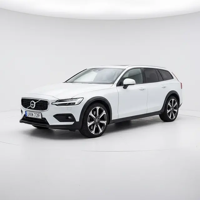 Volvo V60 Cross Country B4 AWD / Inscription / Panorama